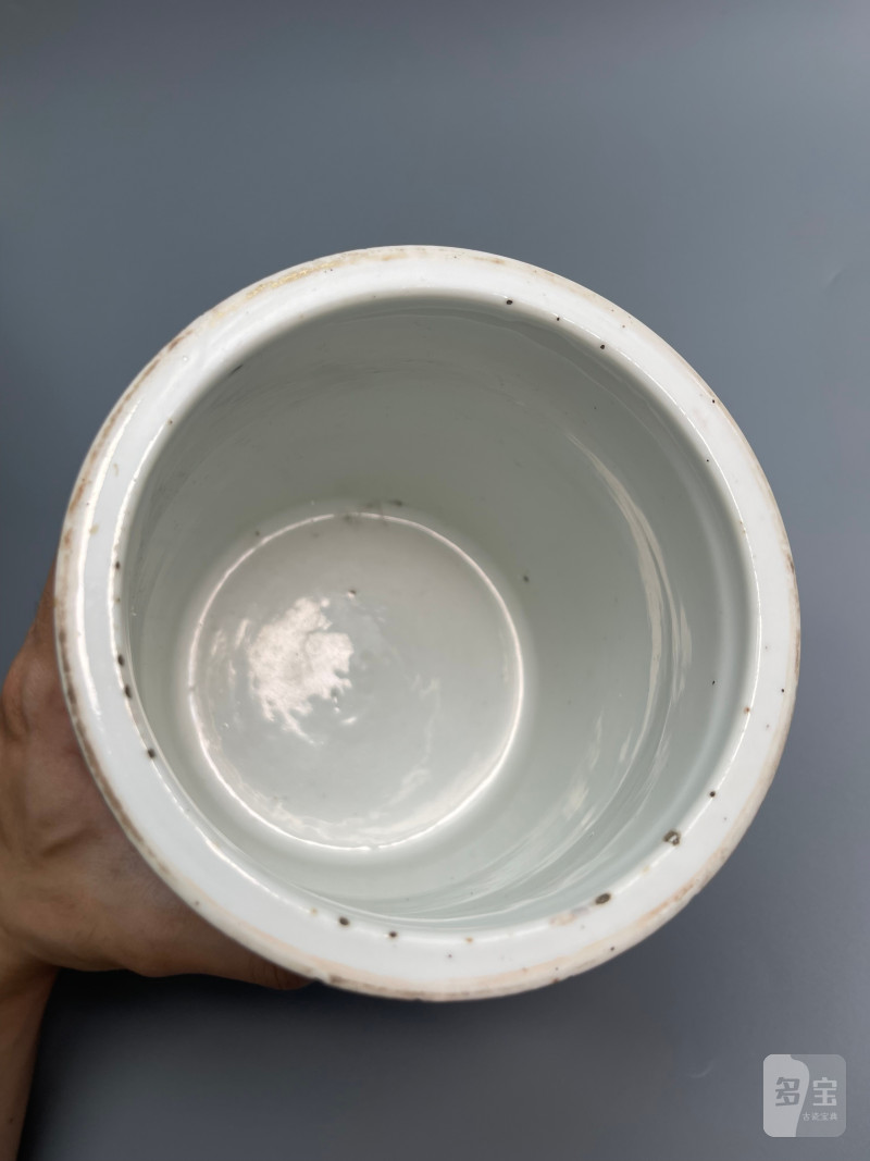 清同治  刻瓷描金苍松图笔筒 - 图14